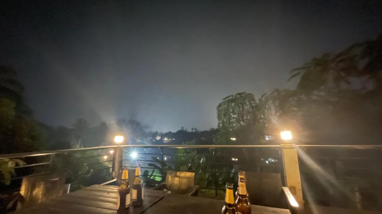 Meet Sunset Hostel Luangprabang Exterior photo