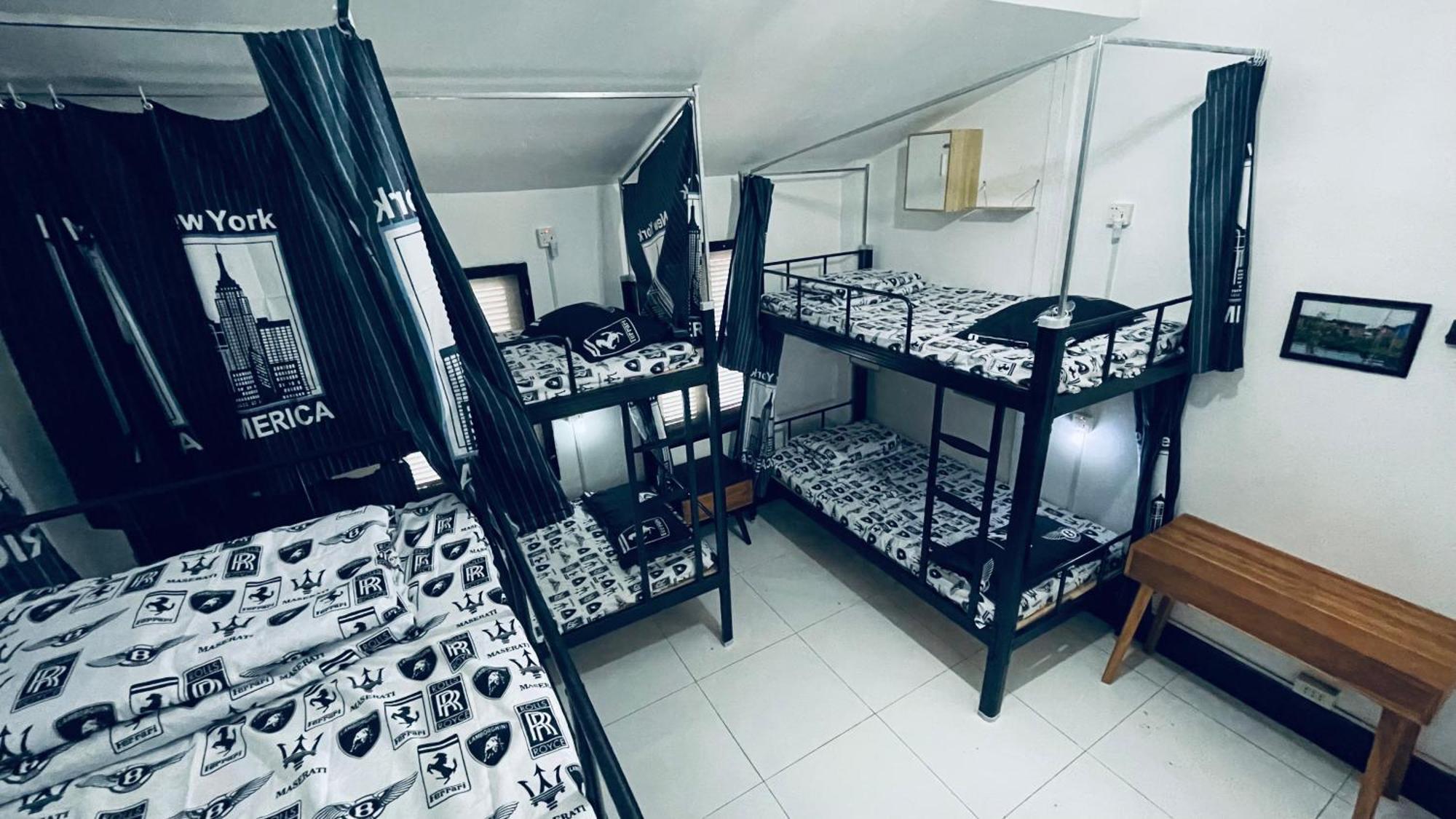 Meet Sunset Hostel Luangprabang Exterior photo